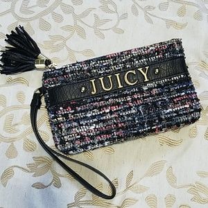 Juicy Couture wristlet